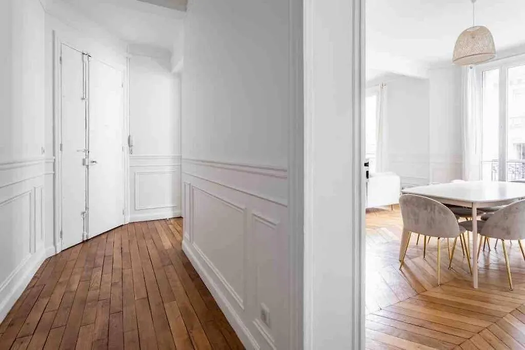 Apartment Grand Familial Paris
