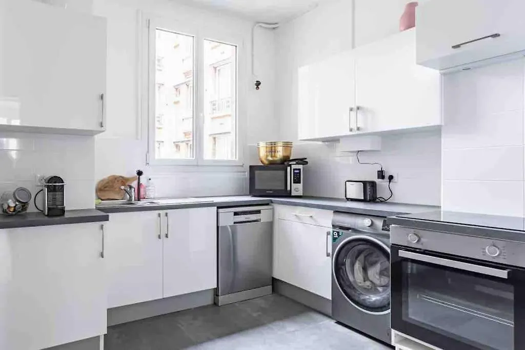 Apartment Grand Familial Paris